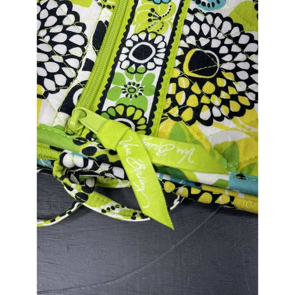 Vera Bradley Mini Hipster in Lime's Up Crossbody Purse Handbag - Picture 8 of 9